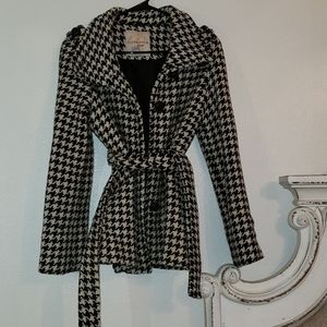 Houndstooth jacket